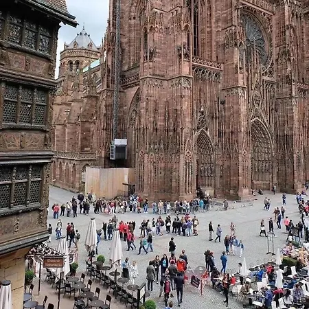 With Parking Apartamento Estrasburgo