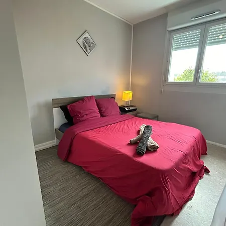 With Parking Apartment *
