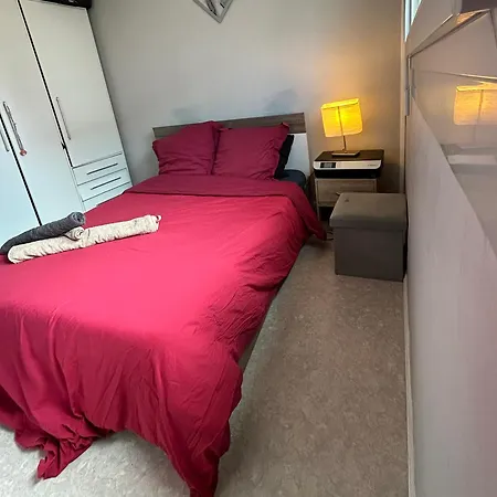 With Parking Strasburg