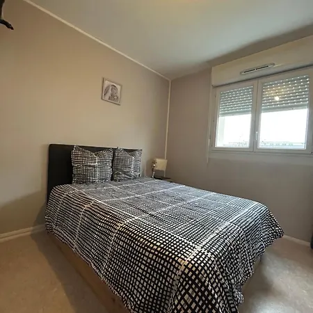 Apartment With Parking